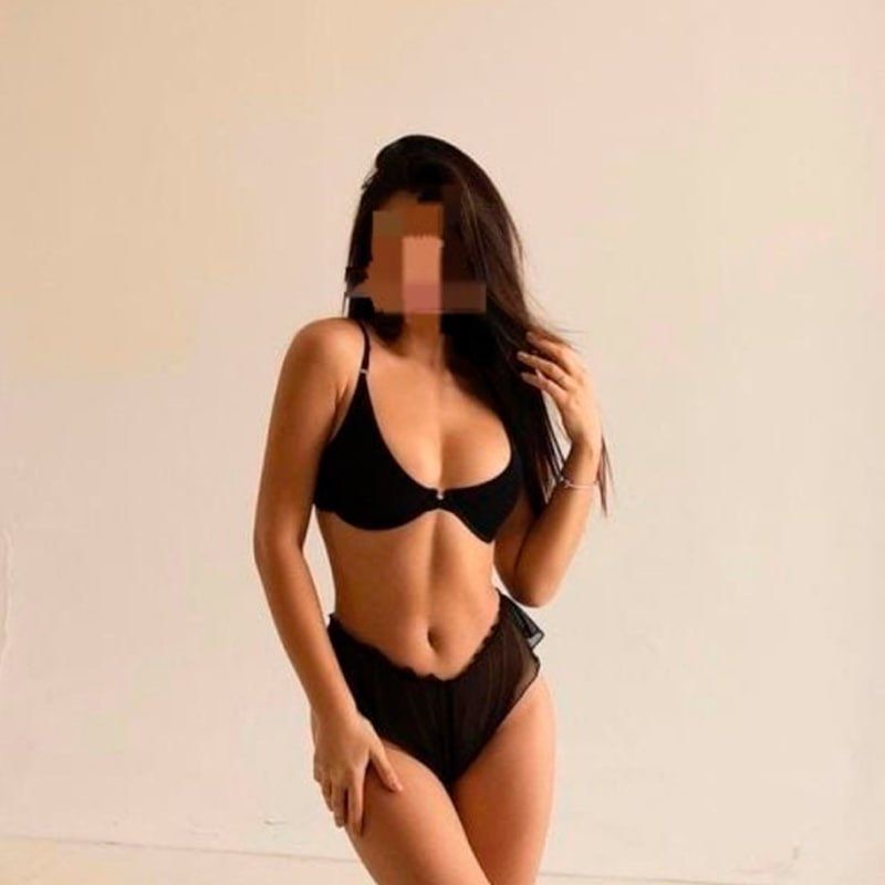 Мика, 28 catalog.years_old — Астана