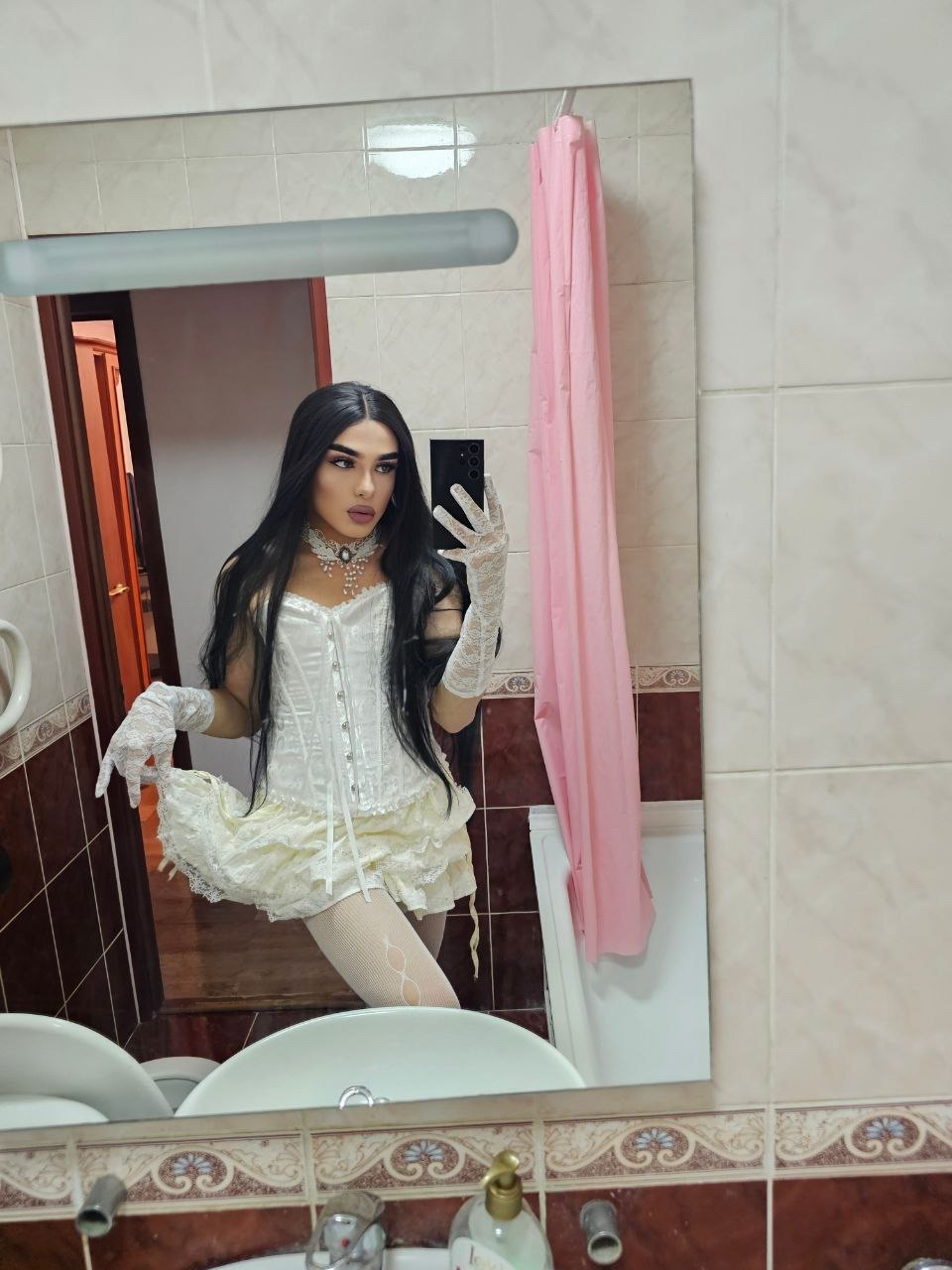 Куколка Алмата — Фото
