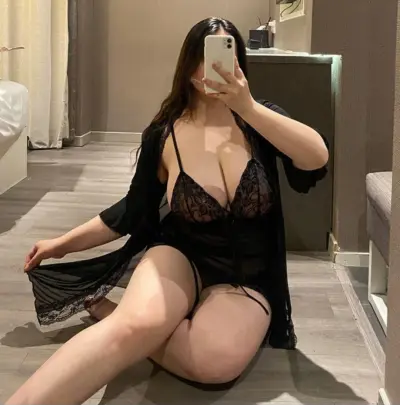 Асем, 28 — Шымкент